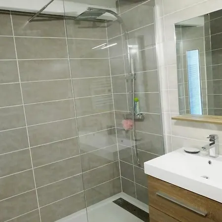 Lägenhet Au Coeur De Avec Parking La Rochelle (Charente-Maritime)